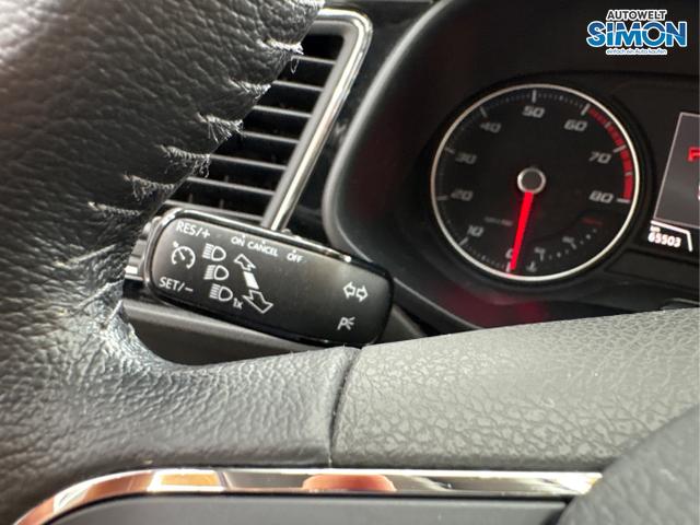 Seat / Leon / Schwarz /  /  / NAVI SHZ LED 