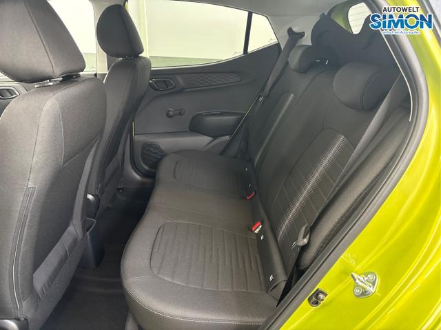 Hyundai / i10 / Grün /  /  / AUT NAVI SHZ TEMPOMAT 
