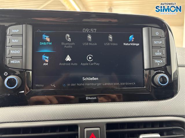 Hyundai / i10 / Grün /  /  / AUT NAVI SHZ TEMPOMAT 
