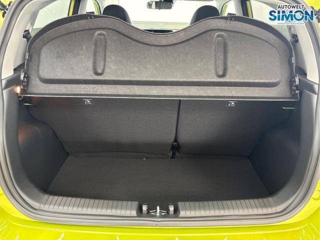 Hyundai / i10 / Grün /  /  / AUT NAVI SHZ TEMPOMAT 