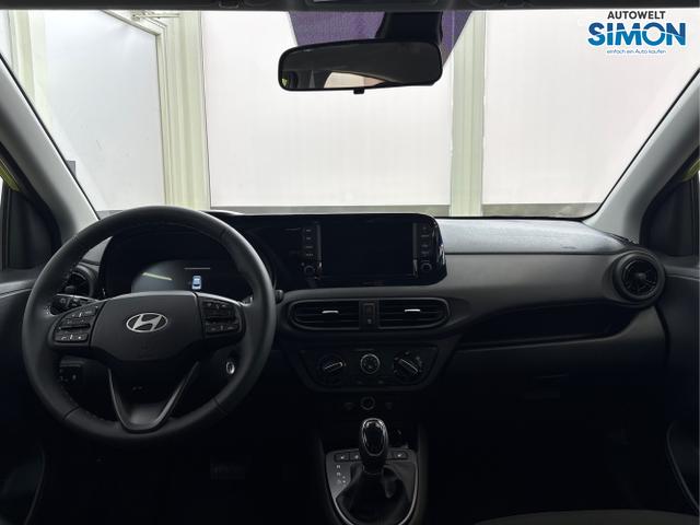 Hyundai / i10 / Grün /  /  / AUT NAVI SHZ TEMPOMAT 
