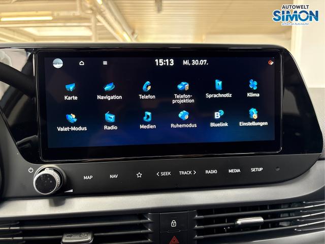 Hyundai / BAYON / Blau /  /  / DCT ACC SmartSense PLUS NAVI SHZ RFK PDC KLIMAAUTOMATIK
