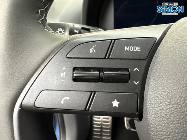 Hyundai / BAYON / Blau /  /  / SmartSense PLUS NAVI SHZ RFK PDC KLIMAAUTOMATIK