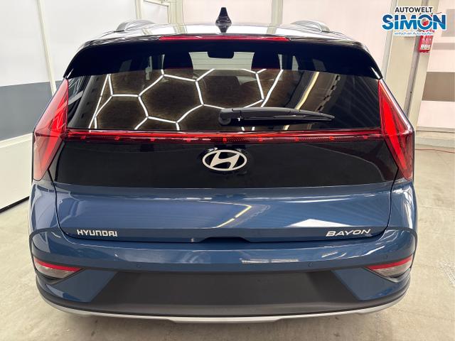Hyundai / BAYON / Blau /  /  / SmartSense PLUS NAVI SHZ RFK PDC KLIMAAUTOMATIK