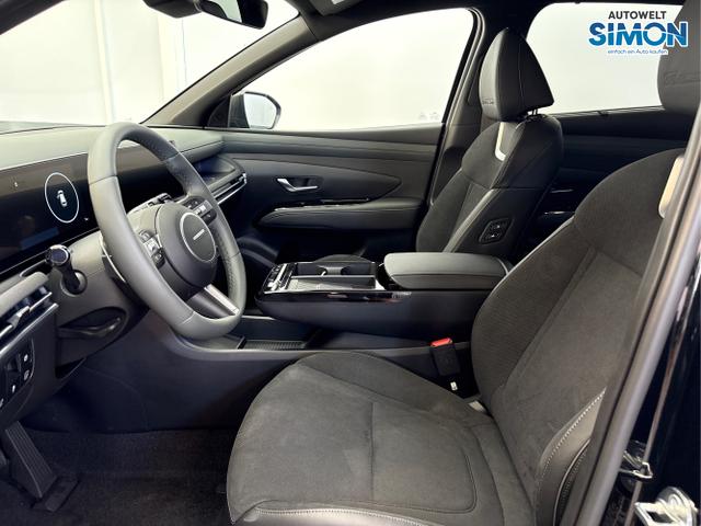Hyundai / TUCSON / Schwarz /  /  / 20th Anniversary 360 ACC SHZ MATRX