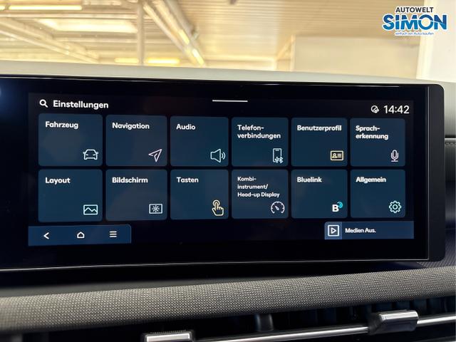 Hyundai / TUCSON / Schwarz /  /  / 20th Anniversary 360 ACC SHZ MATRX