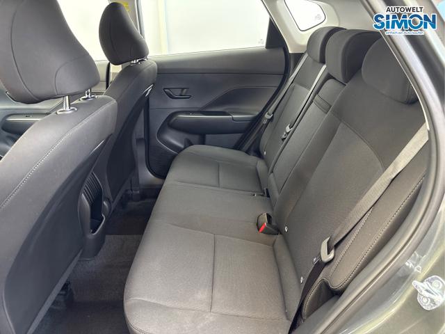 Hyundai / KONA / Grau /  /  / NAVI KLIMAAUTOMATIK PDC v+h RFK