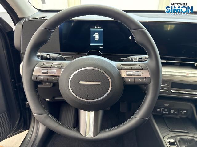 Hyundai / KONA / Grau /  /  / NAVI KLIMAAUTOMATIK PDC v+h RFK