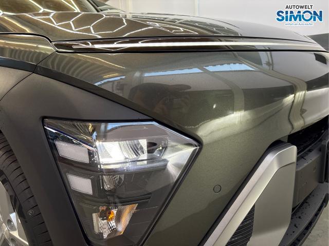 Hyundai / KONA / Grau /  /  / NAVI KLIMAAUTOMATIK PDC v+h RFK