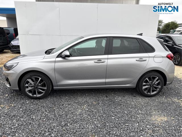 Hyundai / i30 / Silber /  /  / EDITION SHZ NAVI ALU LED RFK PDC