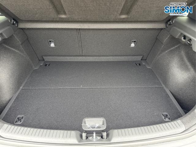 Hyundai / i30 / Silber /  /  / EDITION SHZ NAVI ALU LED RFK PDC
