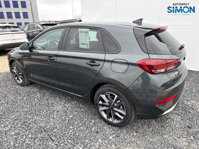 Hyundai / i30 / Grün /  /  / EDITION SHZ NAVI ALU LED RFK PDC
