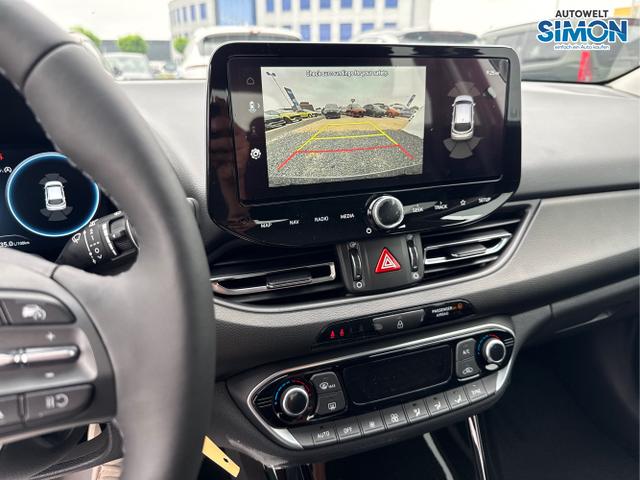 Hyundai / i30 / Grün /  /  / EDITION SHZ NAVI ALU LED RFK PDC
