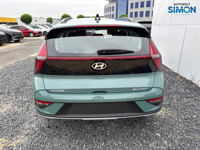 Hyundai / BAYON / Grün /  /  / DCT NAVI RFK PDC 