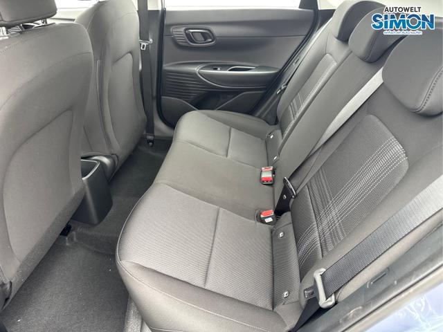 Hyundai / BAYON / Blau /  /  / DCT NAVI RFK PDC 