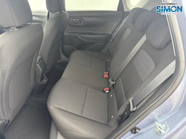Hyundai / BAYON / Blau /  /  / SmartSense PLUS NAVI SHZ RFK PDC KLIMAAUTOMATIK