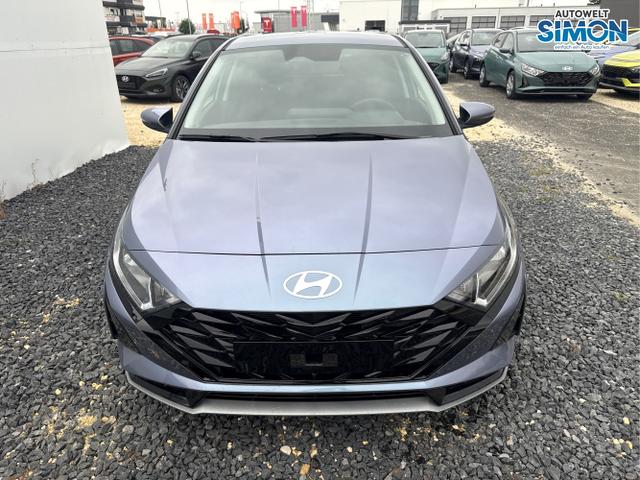 Hyundai / i20 / Blau /  /  / NAVI Klimaautomatik SHZ 