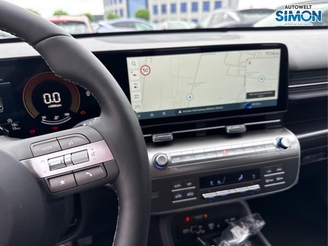 Hyundai / KONA / Weiß /  /  / NAVI KLIMAAUTOMATIK PDC v+h RFK