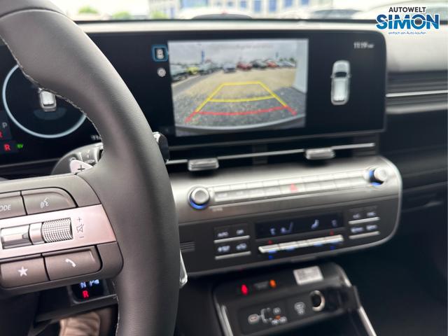 Hyundai / KONA / Blau /  /  / DCT ACC SHZ NAVI 18ALU 