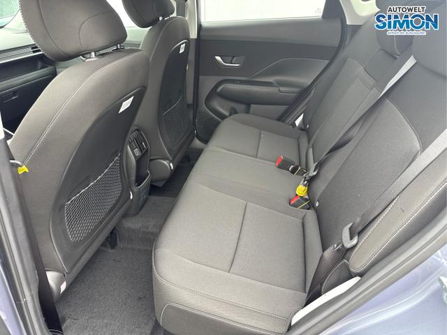 Hyundai / KONA / Blau /  /  / DCT ACC SHZ NAVI 18ALU 