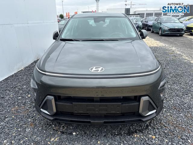 Hyundai / KONA / Grau /  /  / NAVI KLIMAAUTOMATIK PDC v+h RFK
