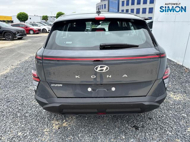 Hyundai / KONA / Grau /  /  / NAVI KLIMAAUTOMATIK PDC v+h RFK