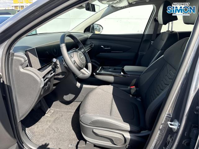 Hyundai / TUCSON / Grau /  /  / DCT ACC PANO SHZ v+h E-Shift