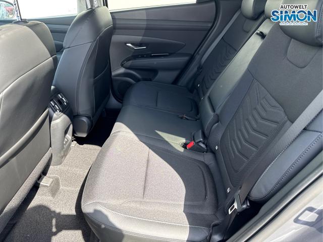 Hyundai / TUCSON / Grau /  /  / DCT ACC PANO SHZ v+h E-Shift