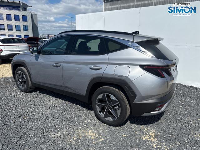 Hyundai / TUCSON / Silber /  /  / PANO SHZ v+h 18 ALU