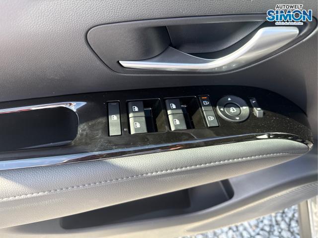 Hyundai / TUCSON / Silber /  /  / PANO SHZ v+h 18 ALU