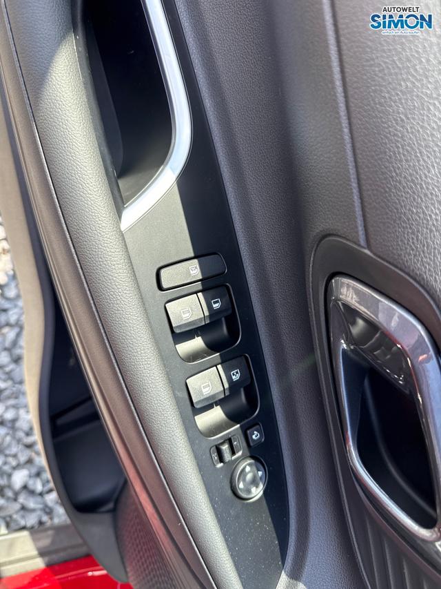 Hyundai / BAYON / Rot /  /  / DCT ACC SmartSense PLUS NAVI SHZ RFK PDC KLIMAAUTOMATIK