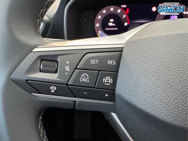 Seat / Leon / Grau /  /  / 1.5 TSI ACC RFK PDC 