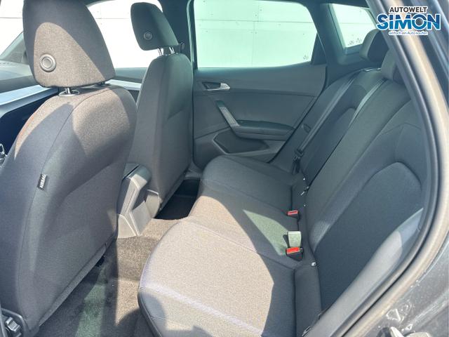 Seat / Arona / Grau /  /  / NAVI SHZ VOLL LED RFK PDC v+h 18ALU 