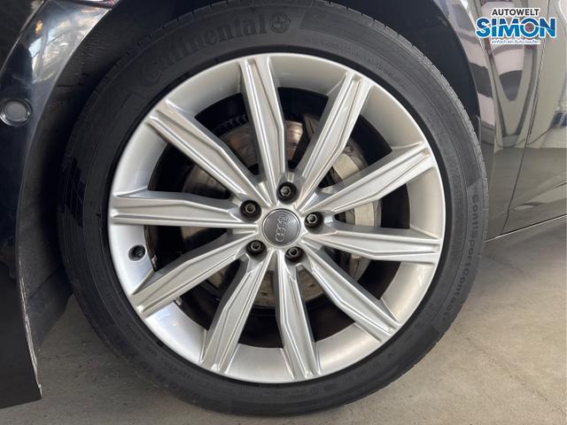 Audi / A6 Avant / Schwarz /  /  / AUT SH AHK NAVI MATRIX 360 ACC