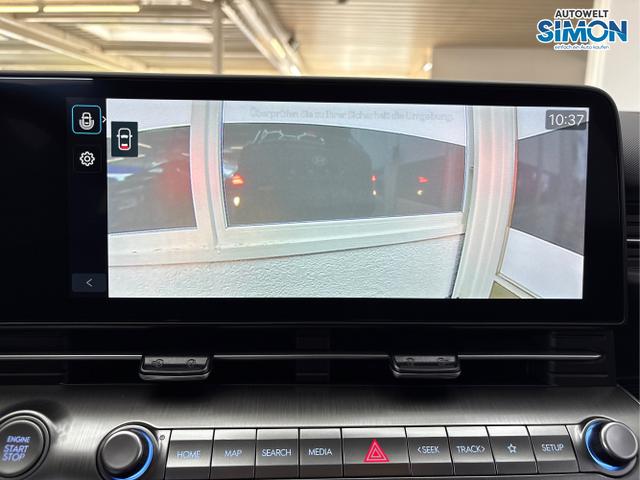 Hyundai / KONA / Schwarz /  /  / NAVI KLIMAAUTOMATIK PDC v+h RFK