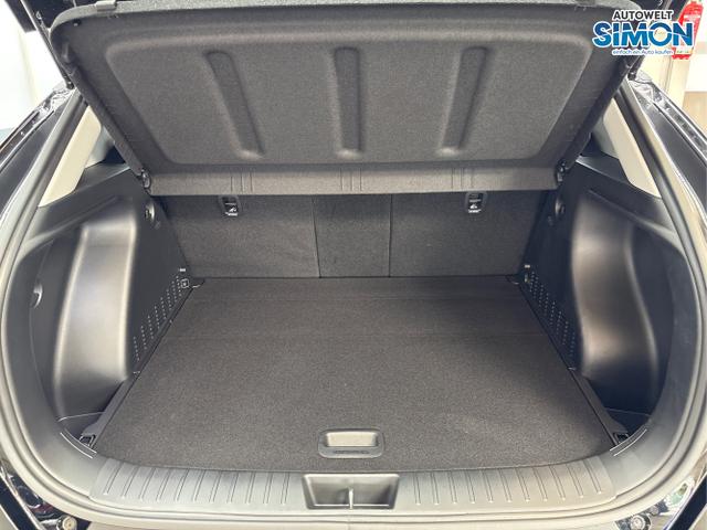 Hyundai / KONA / Schwarz /  /  / NAVI KLIMAAUTOMATIK PDC v+h RFK