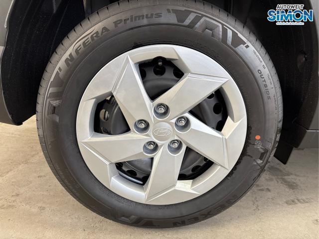 Hyundai / KONA / Schwarz /  /  / NAVI KLIMAAUTOMATIK PDC v+h RFK