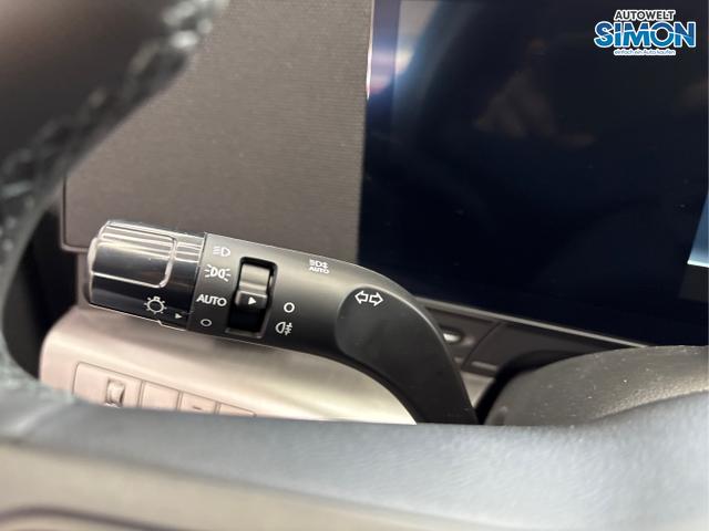 Hyundai / KONA / Schwarz /  /  / NAVI KLIMAAUTOMATIK PDC v+h RFK
