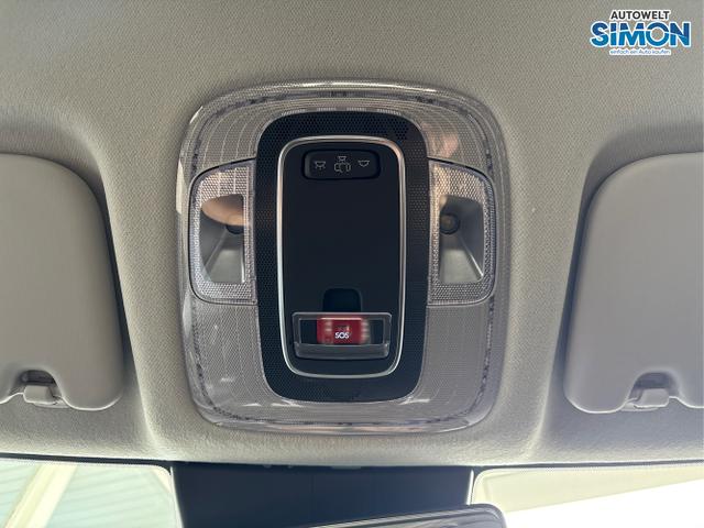 Hyundai / KONA / Schwarz /  /  / NAVI KLIMAAUTOMATIK PDC v+h RFK