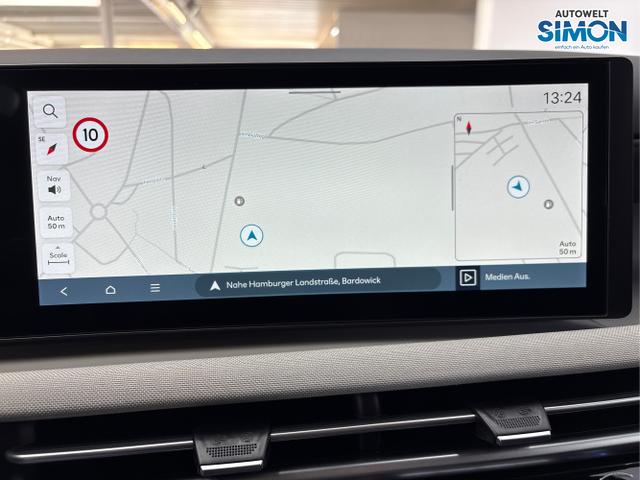 Hyundai / TUCSON / Weiß /  /  / PANO SHZ v+h 18 ALU