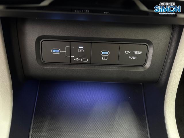 Hyundai / TUCSON / Weiß /  /  / PANO SHZ v+h 18 ALU