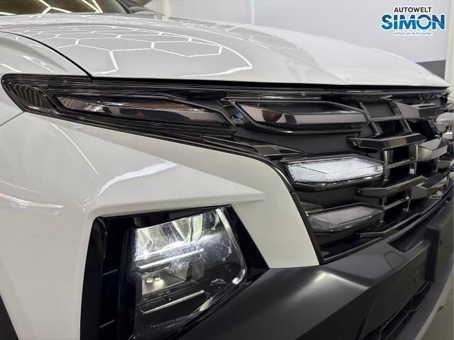 Hyundai / TUCSON / Weiß /  /  / PANO SHZ v+h 18 ALU