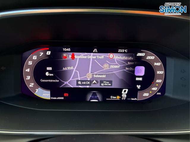 Seat / Leon / Schwarz /  /  / 1.5 TSI MATRIX NAVI SHZ RFK KESSY