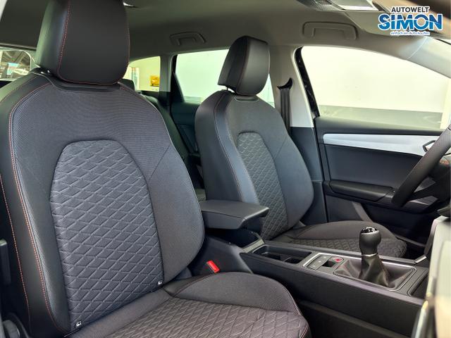Seat / Leon / Schwarz /  /  / 1.5 TSI MATRIX NAVI SHZ RFK KESSY