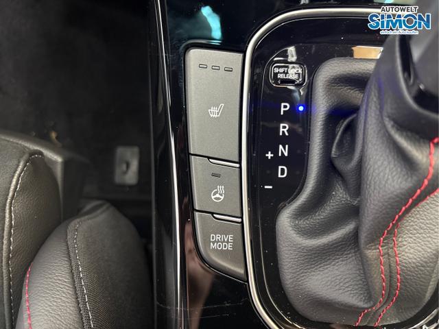 Hyundai / i30 / Blau /  /  / DCT ACC NAVI RFK WP 