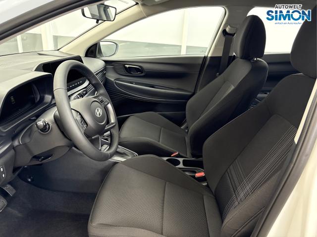Hyundai / BAYON / Weiß /  /  / DCT NAVI RFK PDC 