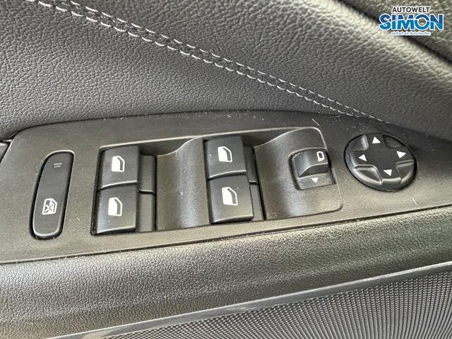 Opel Crossland X ELEGANCE SHZ KLIMAAUTOMATIK ALU TEMPOMAT 