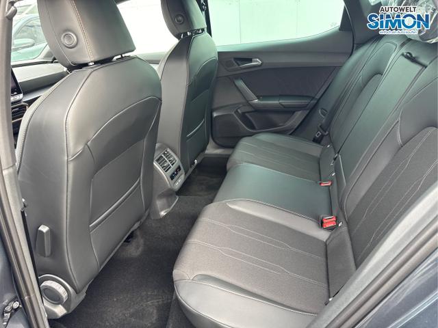 Cupra / Leon / Grau /  /  / eTSI DSG INTELLIGENT DRIVE ACC KEYLESS 