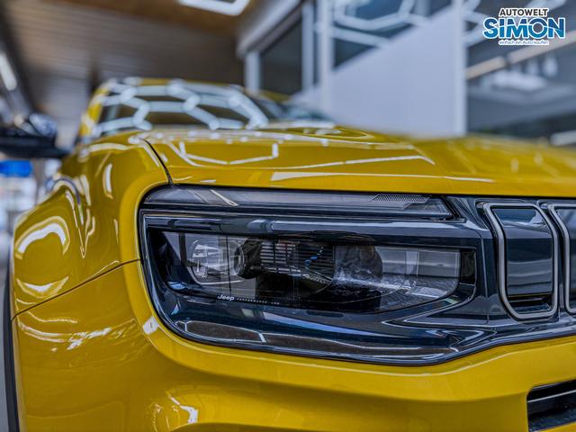 Jeep Avenger SUMMIT e-DCT6 ACC RFK SHZ PDC KEYLESS El.Heckklappe 