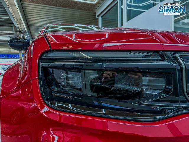 Jeep Avenger SUMMIT e-DCT6 ACC RFK SHZ PDC KEYLESS El.Heckklappe 